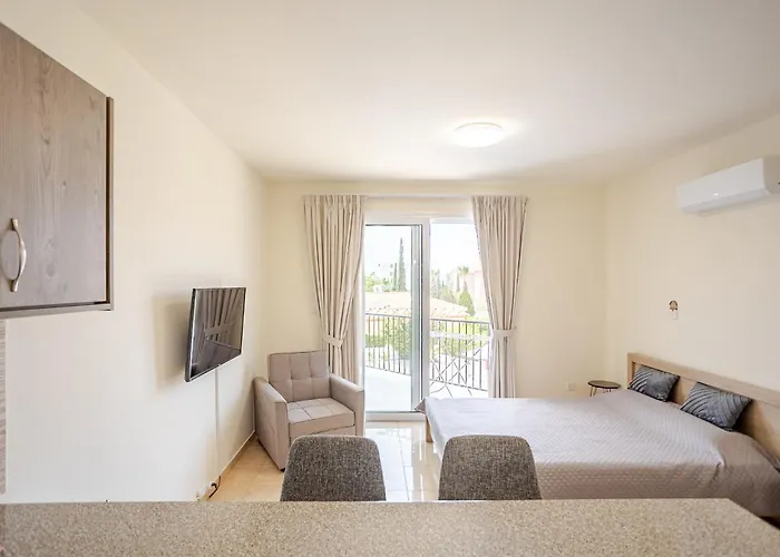 Danaos Seaside 104 With Pool In Tourist Area Paphos