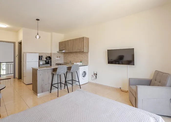 Apartmán Danaos Seaside 104 With Pool In Tourist Area Paphos